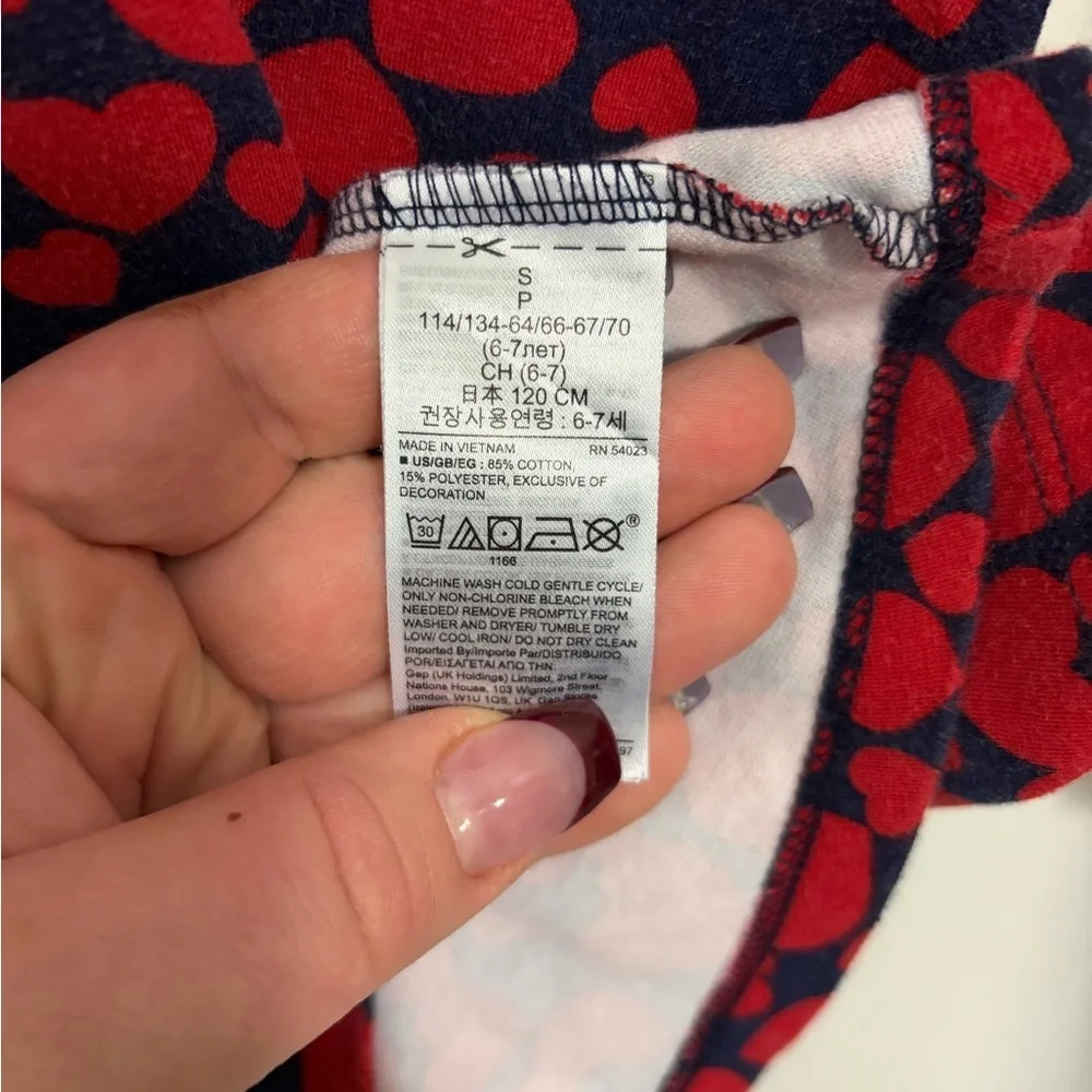 GAP Kids Red and Black Heart Pattern Dress size 6/7